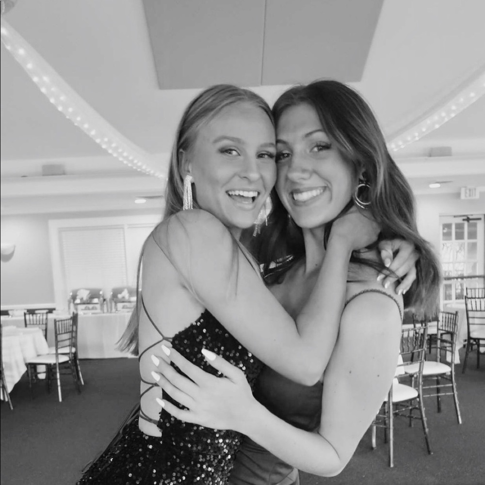 Meet your Posher, Reese